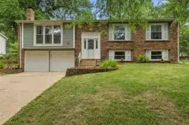 Plowfield Square Apartments