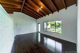 Amber Square Apartments