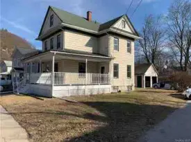 Machackemach Village Apartments