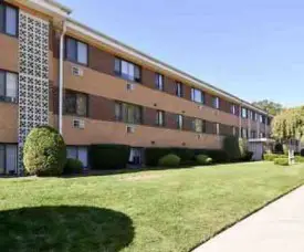 Section 8 Accepted at Audubon Towers 600 W NICHOLSON RD , AUDUBON , NJ 8106